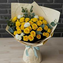 Букет цветов из:  Розы в Атиге