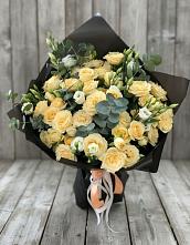 Букет цветов из:  Розы и Лизиантусы #REPLACE_PRED# Атиге