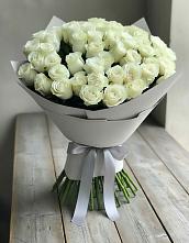 Букет 35 Белых роз в Атиге