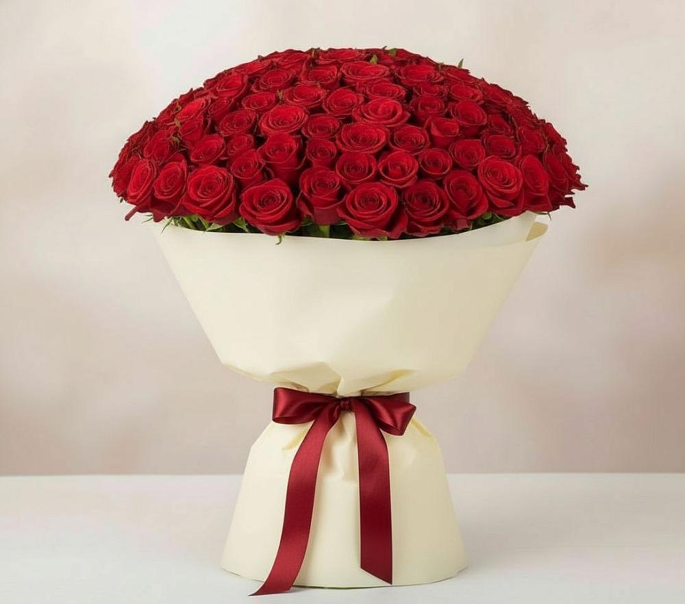 Букет 101 Красная роза Милано в Атиге