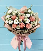 Букет цветов из:  Розы, Альстромерии и Лизиантусы в Атиге