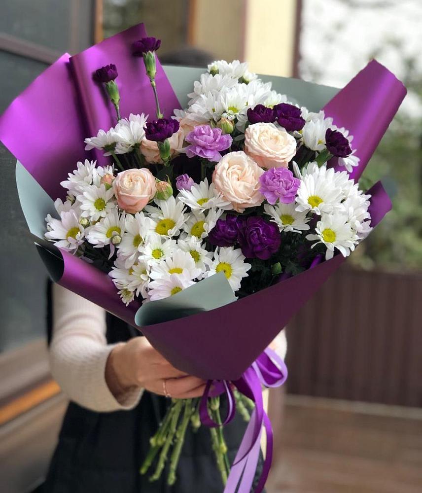 Букет цветов из: Хризантемы, Гвоздики и Розы в Атиге