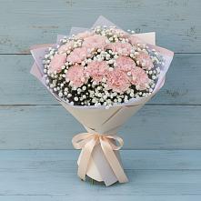 Букет цветов из:  Гвоздики в Атиге