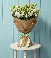 Букет цветов из:  Лизиантусы в Атиге