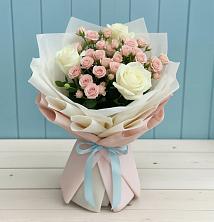 Букет цветов из:  Розы в Атиге