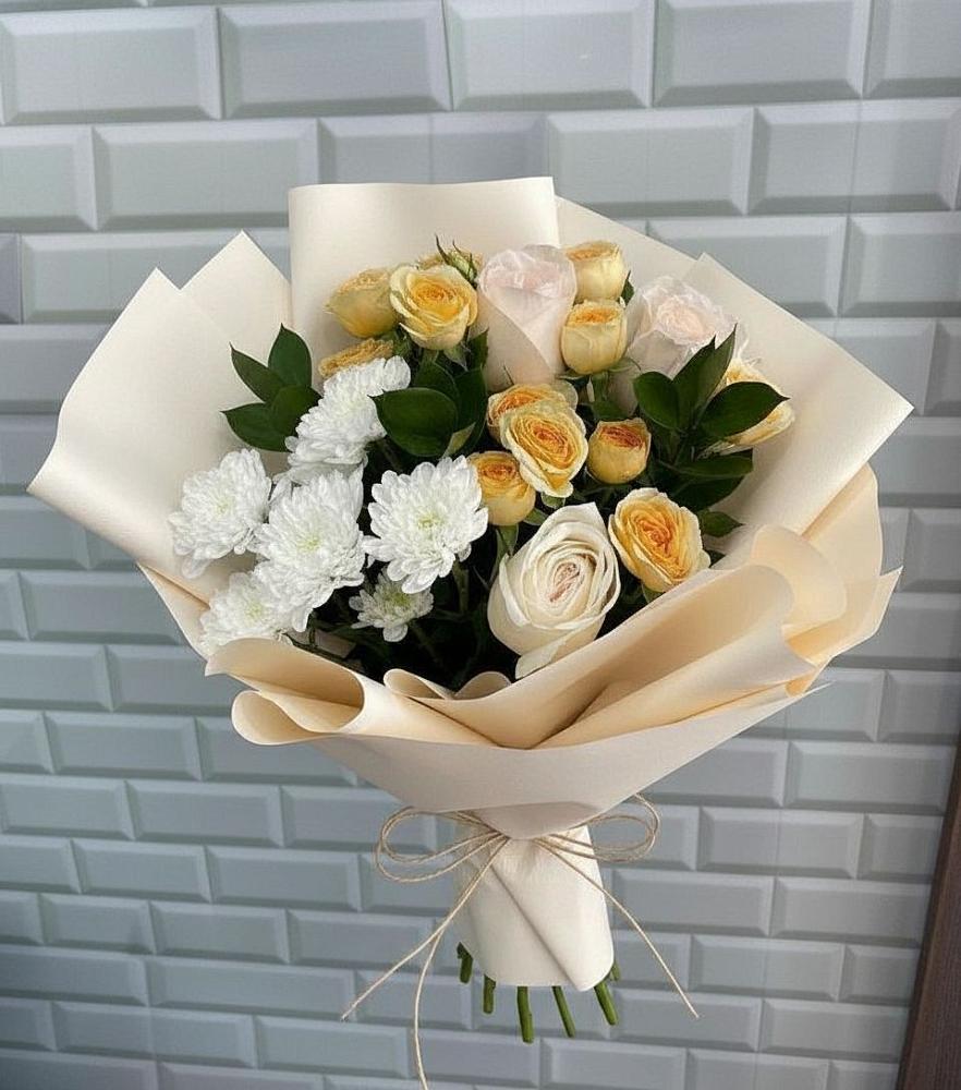 Букет цветов из: Розы и Хризантемы в Атиге