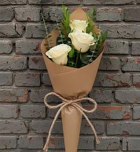Букет цветов из:  Розы в Атиге