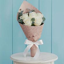Букет цветов из:  Розы в Атиге