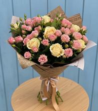 Букет цветов из:  Розы в Атиге