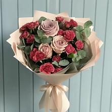 Букет цветов из:  Гвоздики и Розы в Атиге