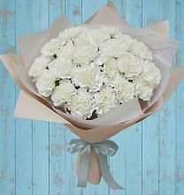 Букет цветов из:  Гвоздики в Атиге