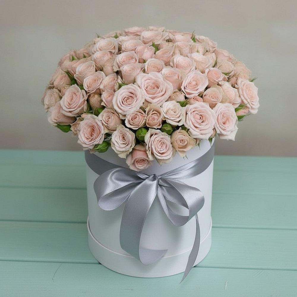 Цветочная композиция из Розы в шляпной коробке в Атиге