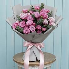 Букет цветов из:  Розы в Атиге